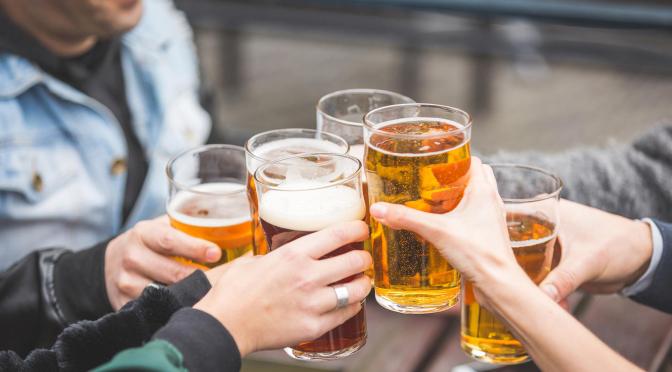 婚活中のSNS投稿【飲み会写真はＮＧ？】