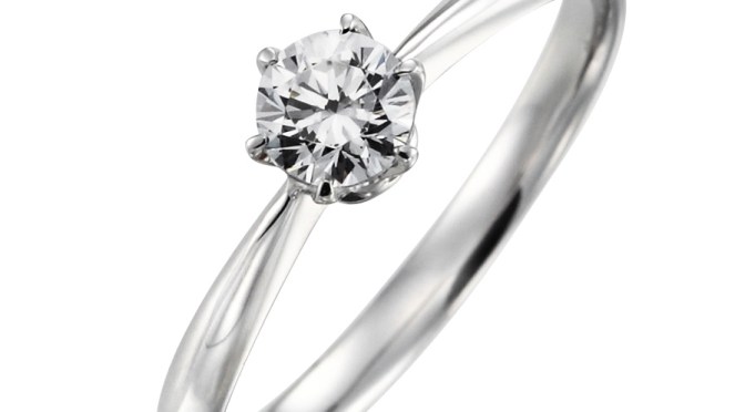 婚約指輪の相場は３３万円