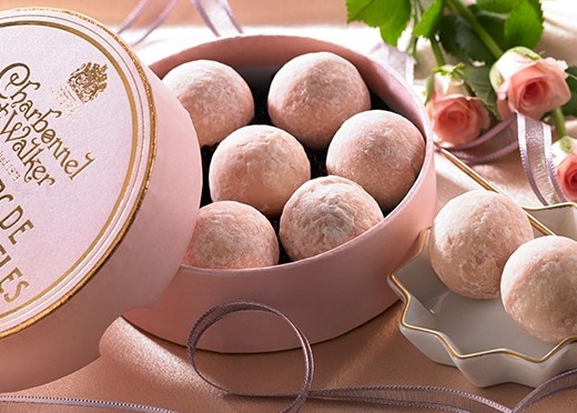 【超不定期・今日のおやつ】Charbonnel et Walkerのピンクシャンパントリュフ